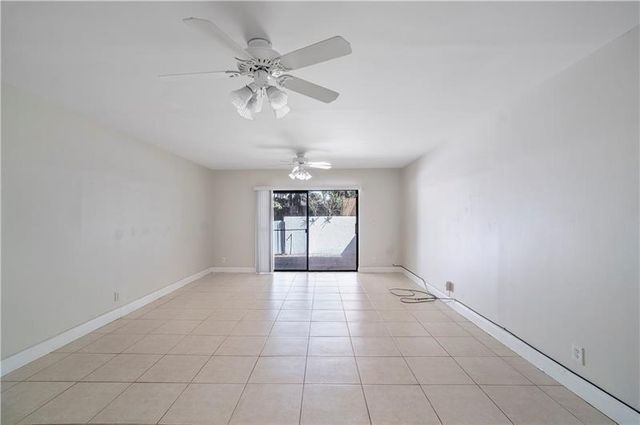 9769 RIVERSIDE DR 71-2, Coral Springs, FL 33071