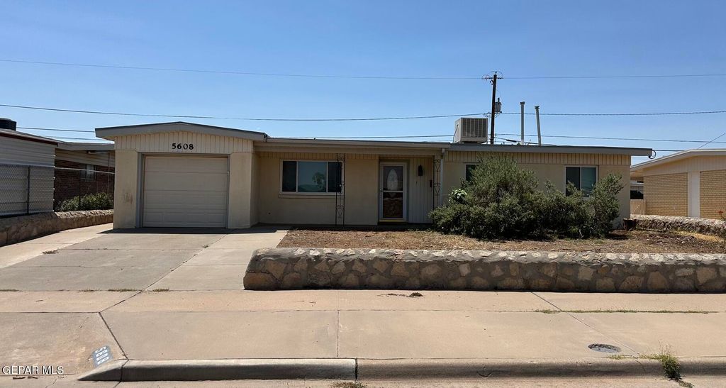 5608 SARAH ANNE Avenue, El Paso, TX 79924