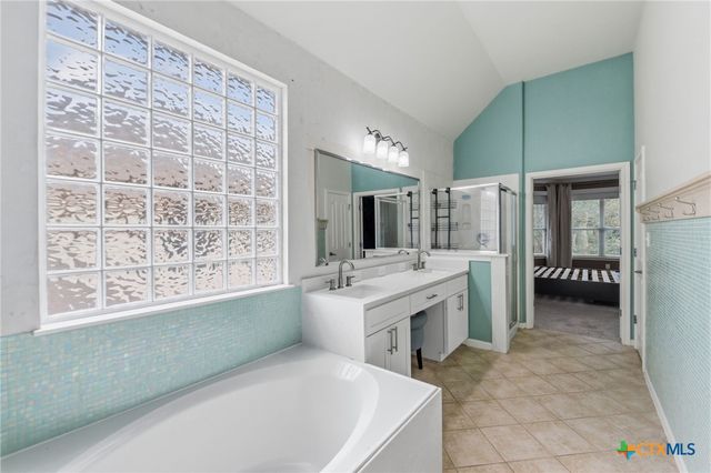 1239 Pine Forest Circle, Round Rock, TX 78665