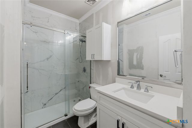 1239 Pine Forest Circle, Round Rock, TX 78665
