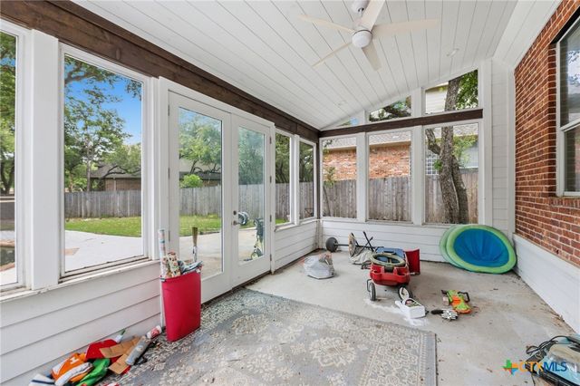 1239 Pine Forest Circle, Round Rock, TX 78665