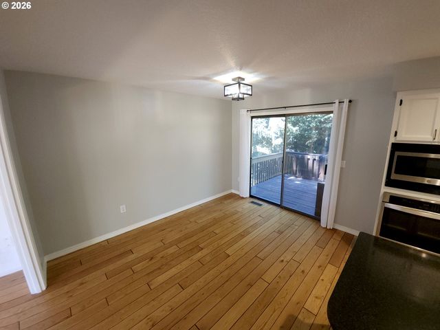 2935 ASCOT Cir, West Linn, OR 97068