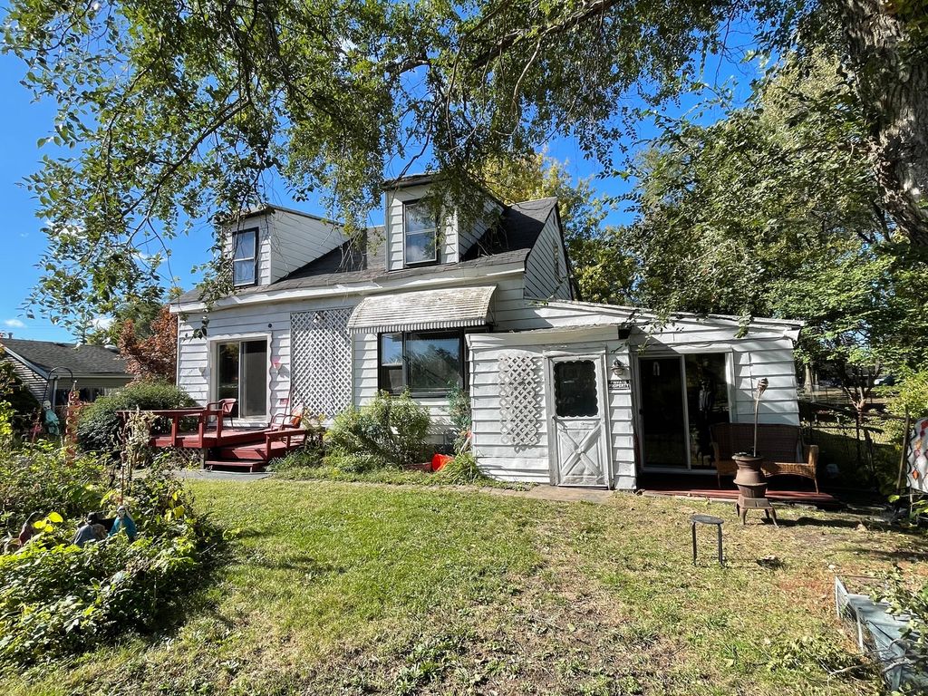 9940 Melvina Avenue, Oak Lawn, IL 60453