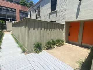 2727 Hood Street 109, Dallas, TX 75219