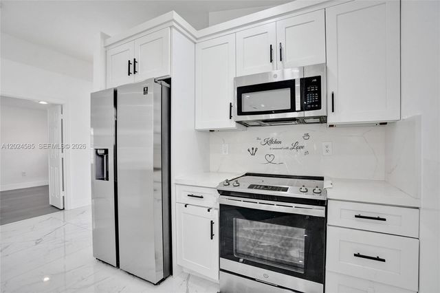 4108 Sapphire Ter, Weston, FL 33331