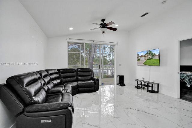 4108 Sapphire Ter, Weston, FL 33331