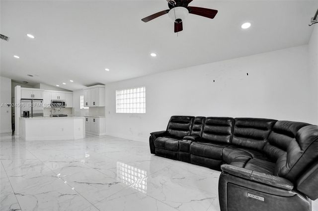 4108 Sapphire Ter, Weston, FL 33331
