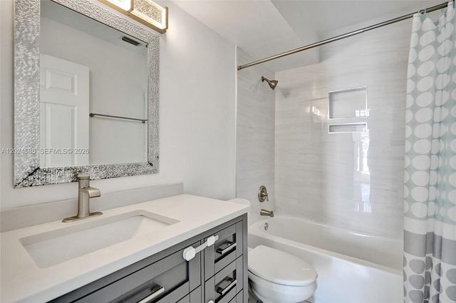 4108 Sapphire Ter, Weston, FL 33331
