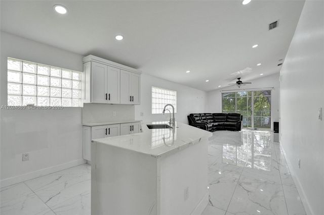 4108 Sapphire Ter, Weston, FL 33331