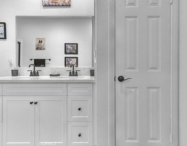 30897 Alister Lane, Winchester, CA 92596