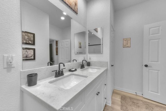 30897 Alister Lane, Winchester, CA 92596