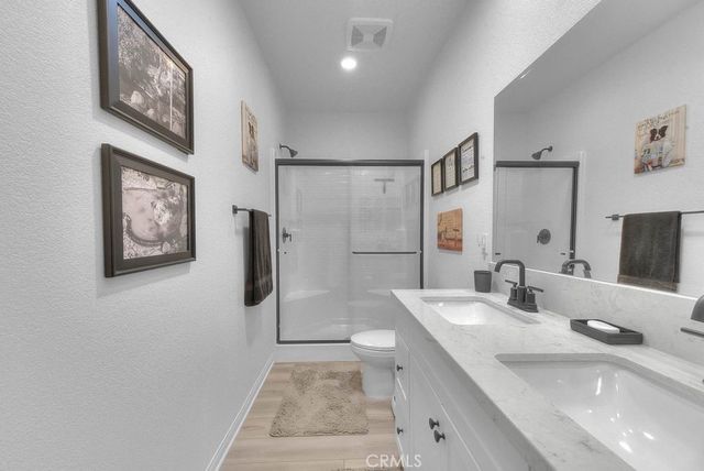 30897 Alister Lane, Winchester, CA 92596