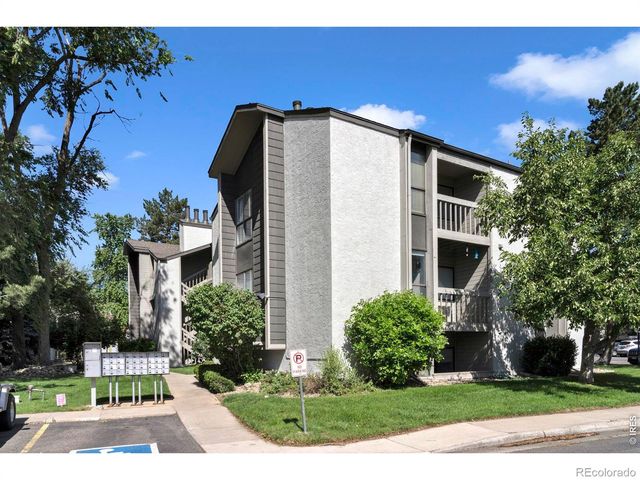 3525 28th Street 304, Boulder, CO 80301