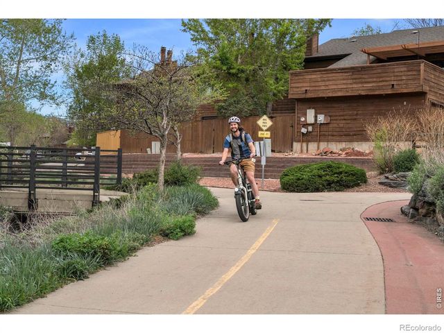 3525 28th Street 304, Boulder, CO 80301
