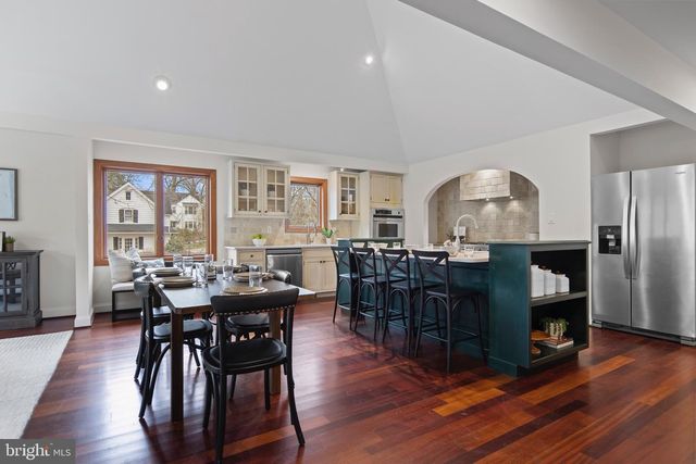 525 N SWARTHMORE AVE, Swarthmore, PA 19081