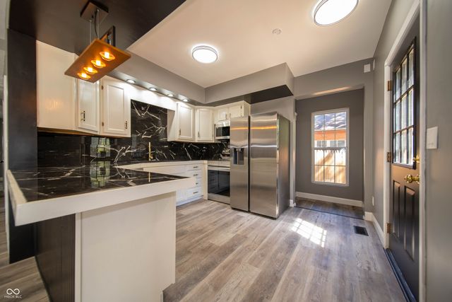 817 W 5th Street, Anderson, IN 46016