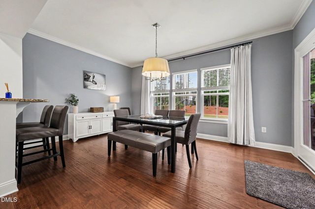 66 Dover Grant Court, Chapel Hill, NC 27517