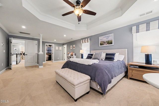 66 Dover Grant Court, Chapel Hill, NC 27517