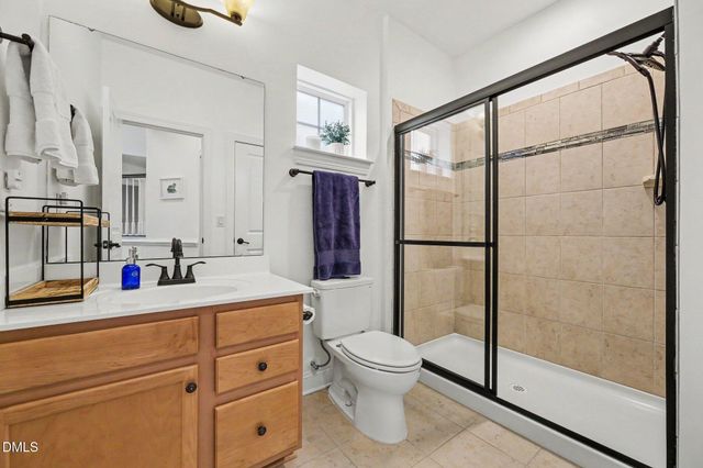 66 Dover Grant Court, Chapel Hill, NC 27517