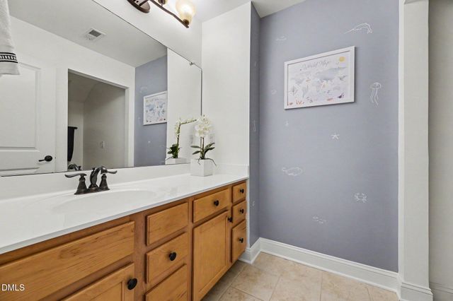 66 Dover Grant Court, Chapel Hill, NC 27517