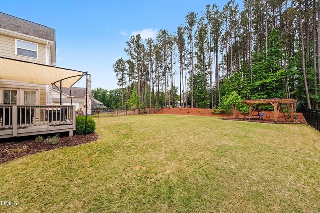 66 Dover Grant Court, Chapel Hill, NC 27517