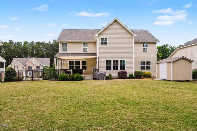 66 Dover Grant Court, Chapel Hill, NC 27517