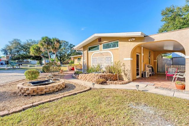 2745 ARROWHEAD ROAD, Venice, FL 34293