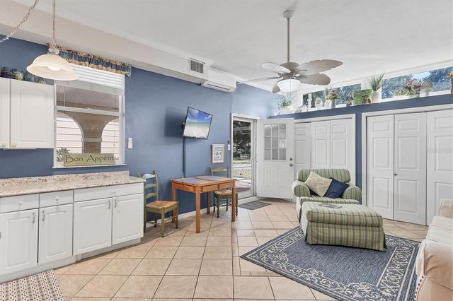 2745 ARROWHEAD ROAD, Venice, FL 34293