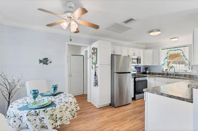 2745 ARROWHEAD ROAD, Venice, FL 34293