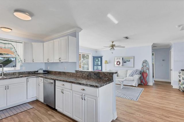 2745 ARROWHEAD ROAD, Venice, FL 34293