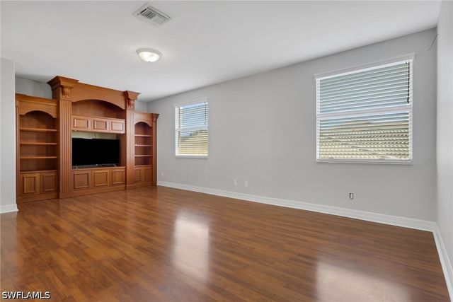2137 Isla De Palma CIR, Naples, FL 34119