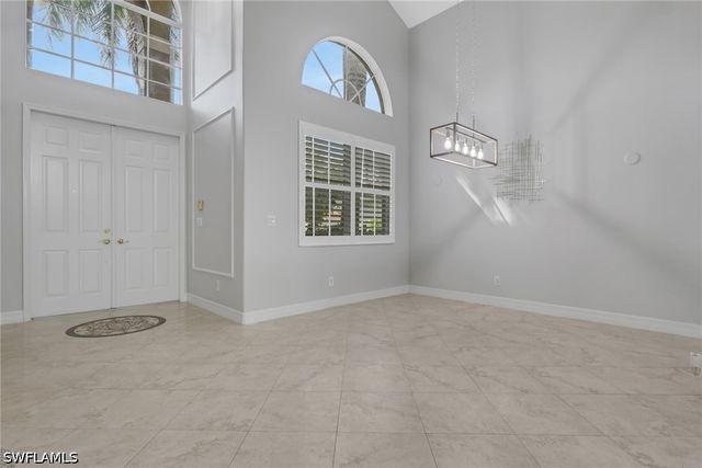 2137 Isla De Palma CIR, Naples, FL 34119