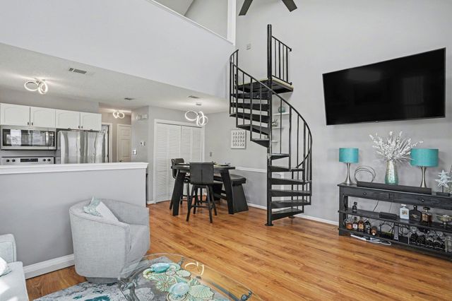 510 Fairwood Lakes Dr Unit 19T, Myrtle Beach, SC 29588