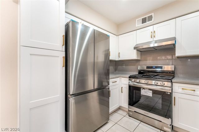 3144 Tarpon Drive 204, Las Vegas, NV 89120