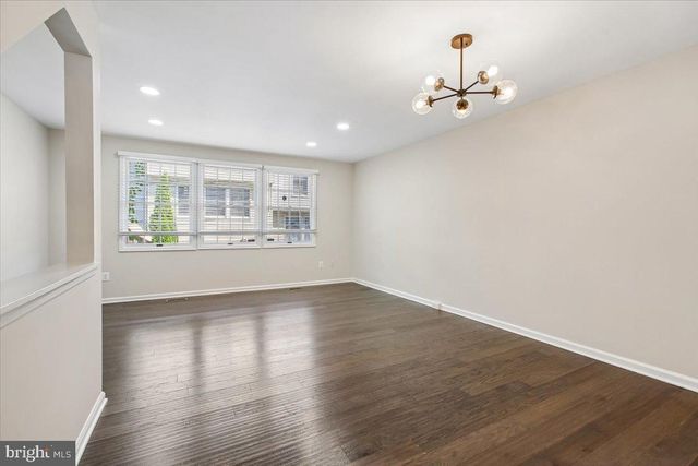 5071 9TH ST S, Arlington, VA 22204