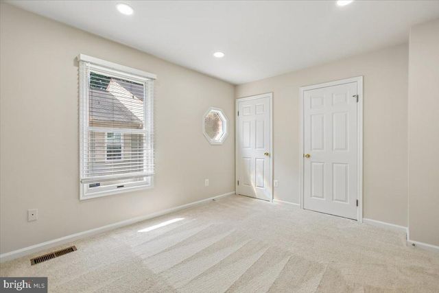 5071 9TH ST S, Arlington, VA 22204