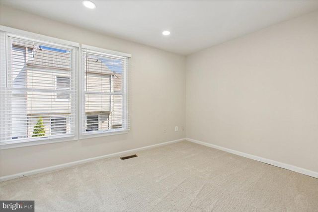 5071 9TH ST S, Arlington, VA 22204