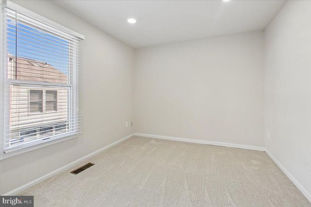 5071 9TH ST S, Arlington, VA 22204