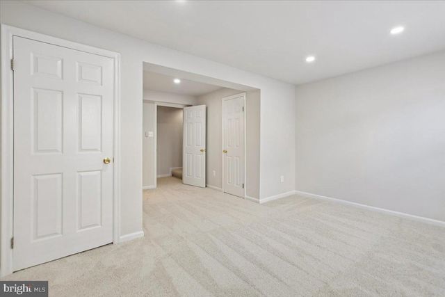 5071 9TH ST S, Arlington, VA 22204
