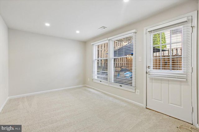 5071 9TH ST S, Arlington, VA 22204