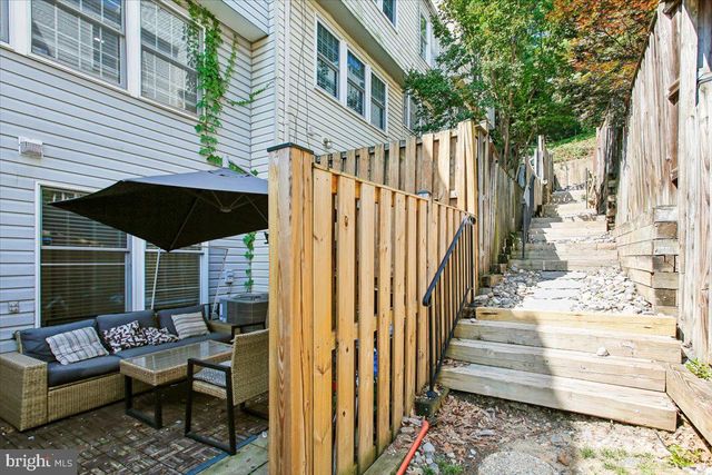 5071 9TH ST S, Arlington, VA 22204