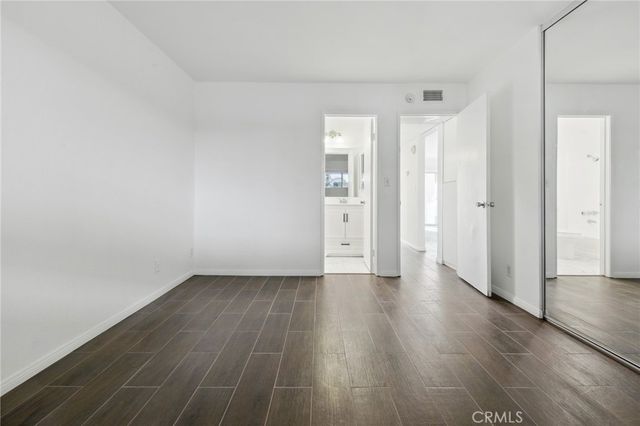 20134 Leadwell Street 263, Winnetka, CA 91306