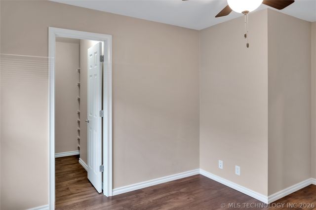 513 E B. Street, Jenks, OK 74037
