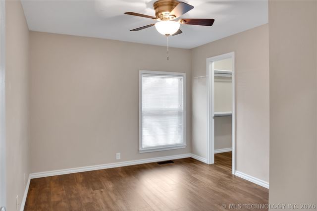 513 E B. Street, Jenks, OK 74037