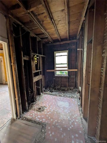 1421 Blaine Street, Detroit, MI 48206