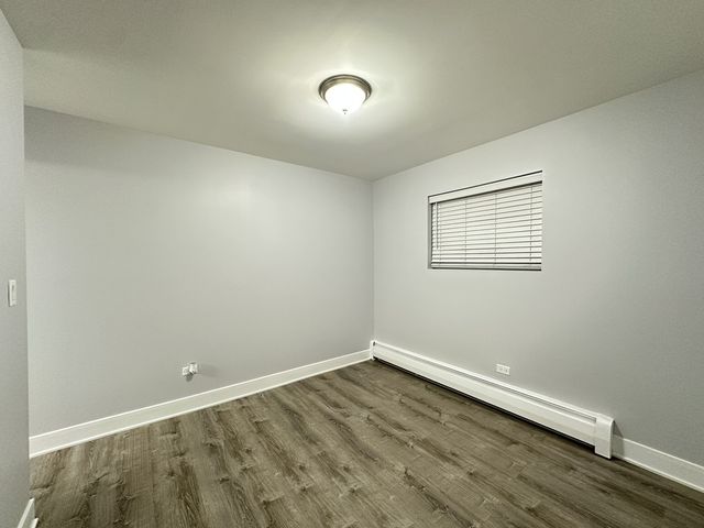 4616 N Beacon Street 1B, Chicago, IL 60640