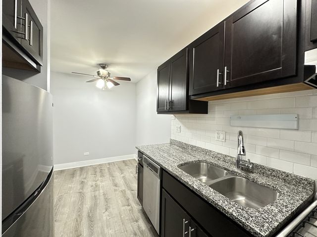 4616 N Beacon Street 1B, Chicago, IL 60640