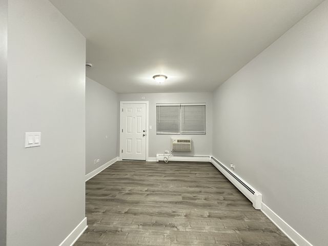 4616 N Beacon Street 1B, Chicago, IL 60640