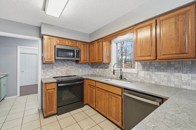 3 Encantado Way, Hot Springs Village, AR 71909