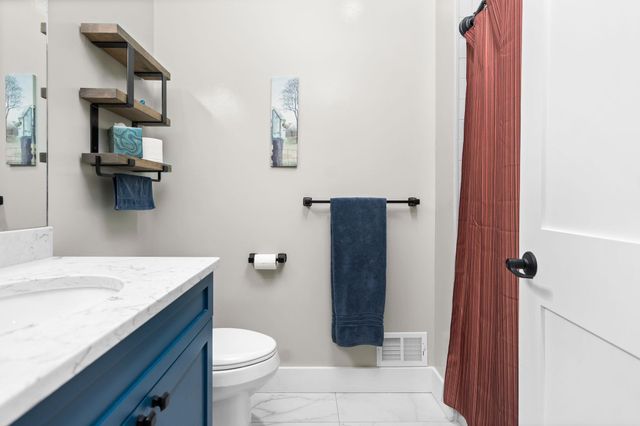 13928 S Winding Trail, Traverse City, MI 49684